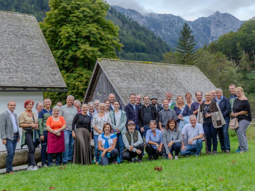 Skupinová fotografie členů Wirtschaft Steyrtal